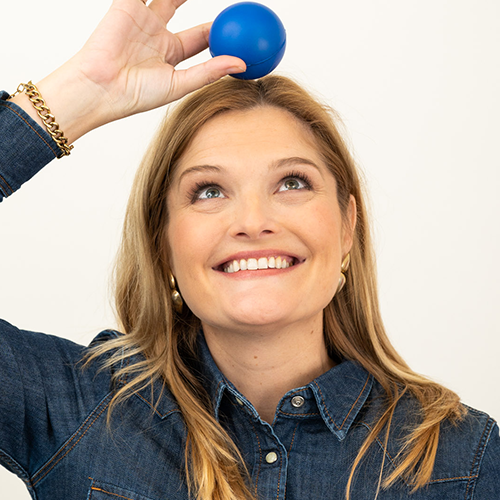 Lisa Bron